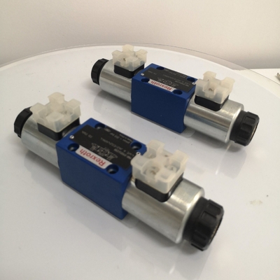 4we6j62/Eg24n9K4 R900561288 Solenoid-Richtventil für Bohrgeräte Hydraulikpumpe