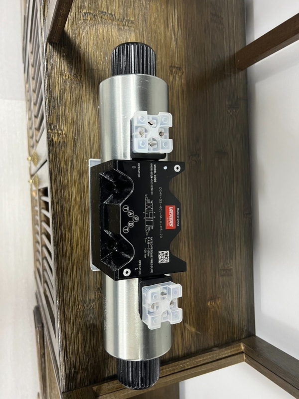 Industrieanwendung Pilotbetriebene Magnetventile Dg4V-5s-6cj-M-U-H5-20 für und Steuerung