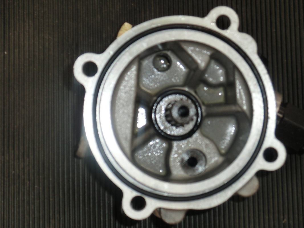 Hydraulikpumpe Ersatzteile für K3V63 K3V112 Kawasaki-Zahnpumpe ohne Tandem-Ladumpumpe